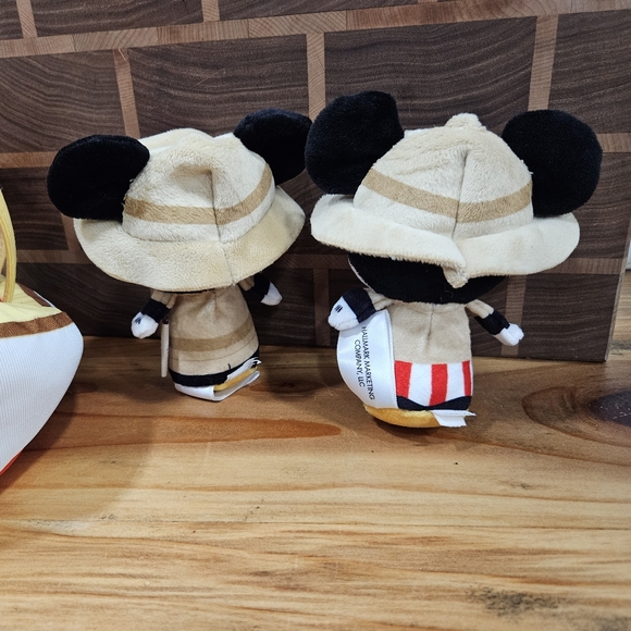 NWOT Hallmark Disney Jungle Cruise Itty Bittys Mickey & Minnie Mouse Plush - Picture 9 of 12